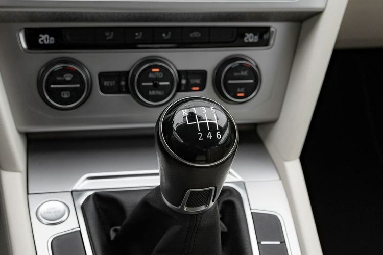 Volkswagen Passat PY76772#1.5 TSI Comfortline LED Virtual Cockpit NAVI Salon PL VAT23% zdjęcie 18