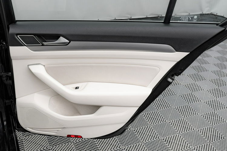 Volkswagen Passat PY76772#1.5 TSI Comfortline LED Virtual Cockpit NAVI Salon PL VAT23% zdjęcie 25