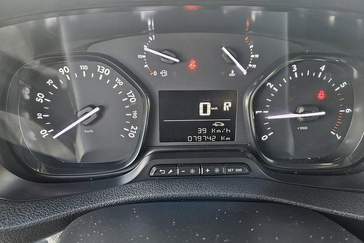 Opel Vivaro XXL max długi automat zdjęcie 7