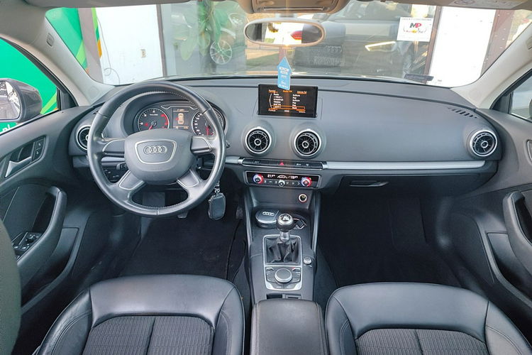 Audi A3 pełny serwis + kompletna dokumentacja zdjęcie 9