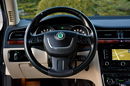 Superb Exclusive duża Navi Xenon Skóry el.fotele Park Assist Aso Skoda zdjęcie 23