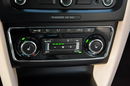 Superb Exclusive duża Navi Xenon Skóry el.fotele Park Assist Aso Skoda zdjęcie 30