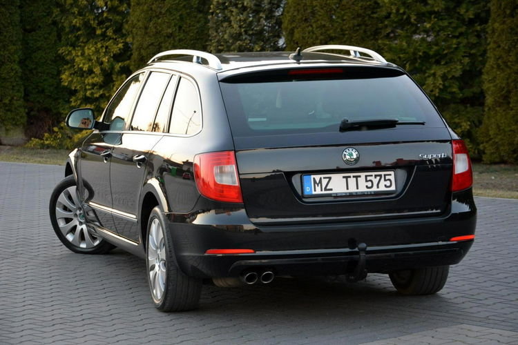 Superb Exclusive duża Navi Xenon Skóry el.fotele Park Assist Aso Skoda zdjęcie 6