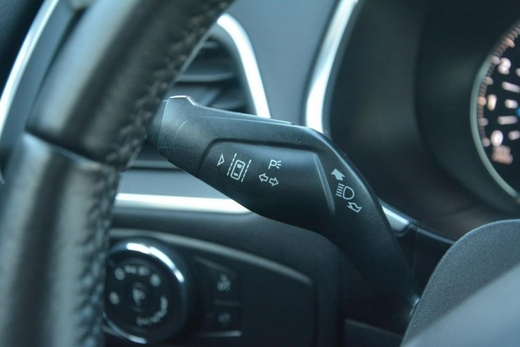 S-Max Panorama Xenon Ledy Navi Park Assist Convers 2xParkt. Aso Ford zdjęcie 24