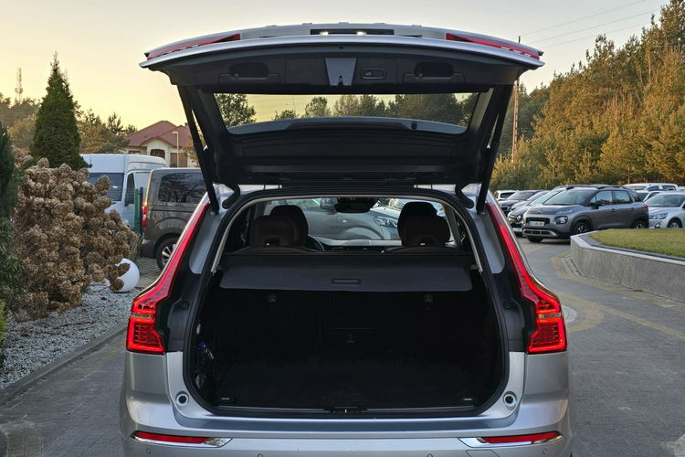 Volvo XC 60 B5 2.0 Benzyna 250KM Insciption / Bezwypadkowy / Fk-VAT zdjęcie 13