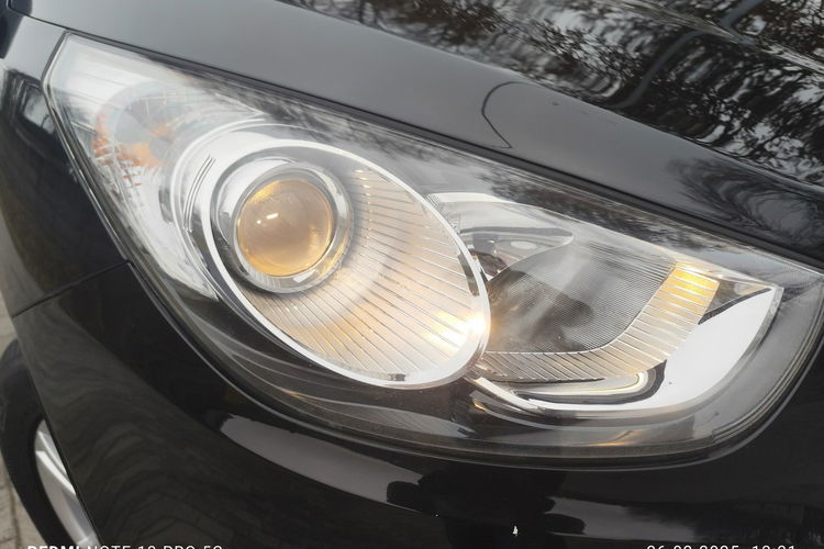 Hyundai ix35 zdjęcie 16