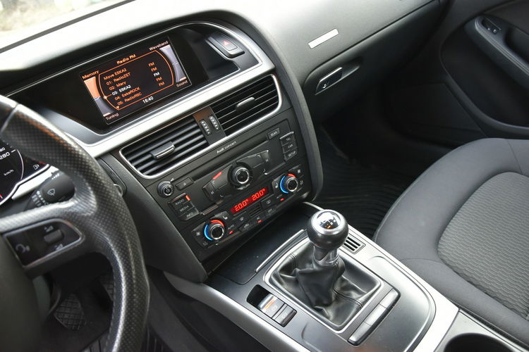 Audi A5 Sportback 1.8TFSi 160KM Manual 2010r. BiX LED 18" TEMPOMAT zdjęcie 9