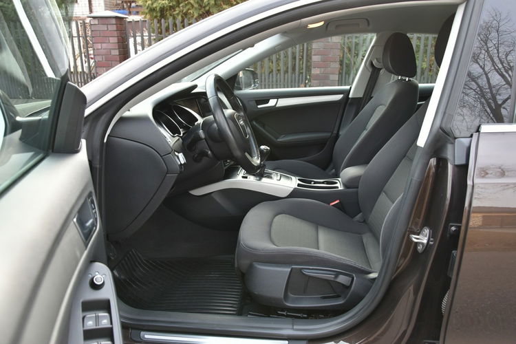 Audi A5 Sportback 1.8TFSi 160KM Manual 2010r. BiX LED 18" TEMPOMAT zdjęcie 13