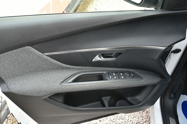 Peugeot 3008 1.5HDi 130KM Automat 2022r. lift Virtual NAVi Kamera TEMPOMAT Polecam zdjęcie 21