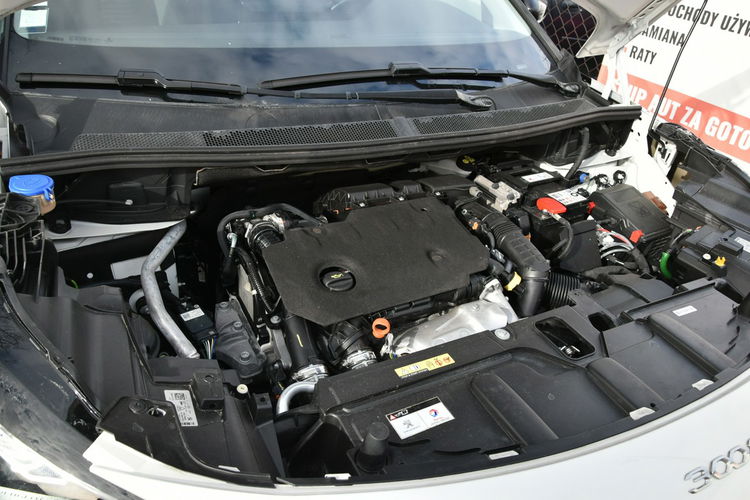 Peugeot 3008 1.5HDi 130KM Automat 2022r. lift Virtual NAVi Kamera TEMPOMAT Polecam zdjęcie 31