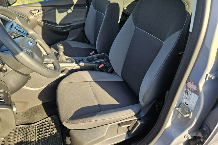 Ford Focus Polski salon, Bezwypadkowy, zdjęcie 24