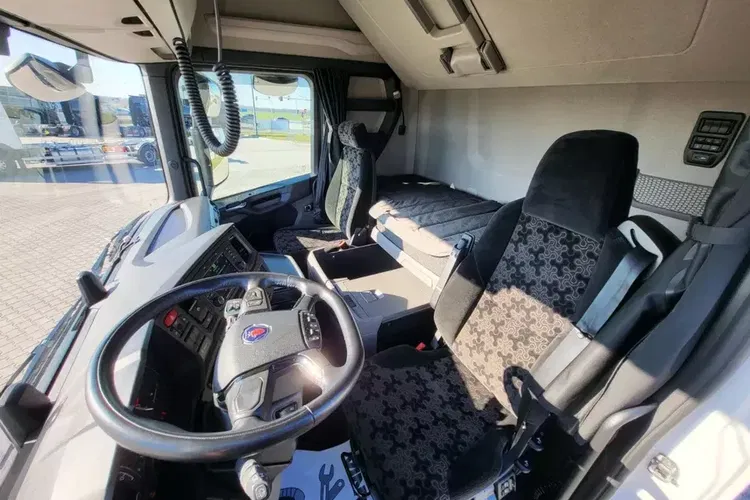 Scania S 560 A4x2NA Standard zdjęcie 13