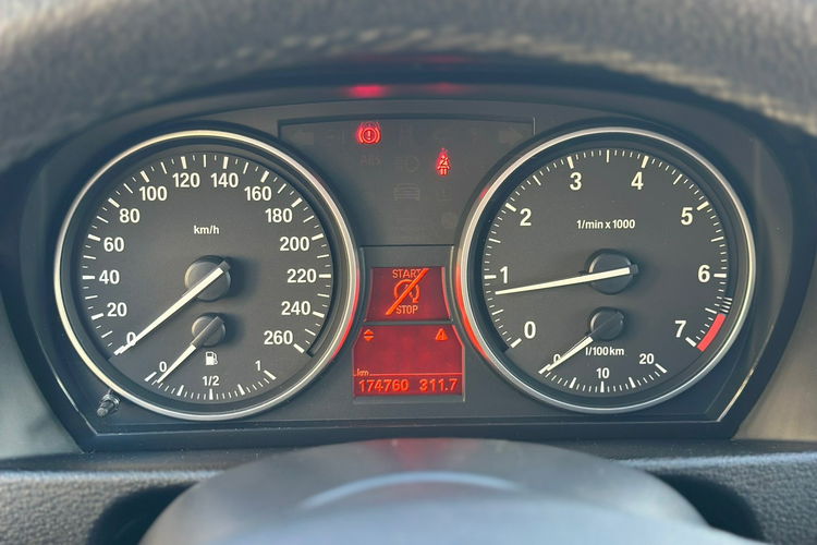 BMW X1 X-Line zdjęcie 18