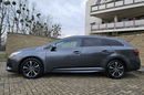 Toyota Avensis 1.8 zdjęcie 2