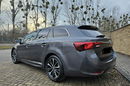 Toyota Avensis 1.8 zdjęcie 3