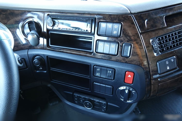 DAF XF 480 / KLIMA POSTOJOWA / SSC / 2019 ROK / PO KONTRAKCIE SERWISOWYM zdjęcie 29