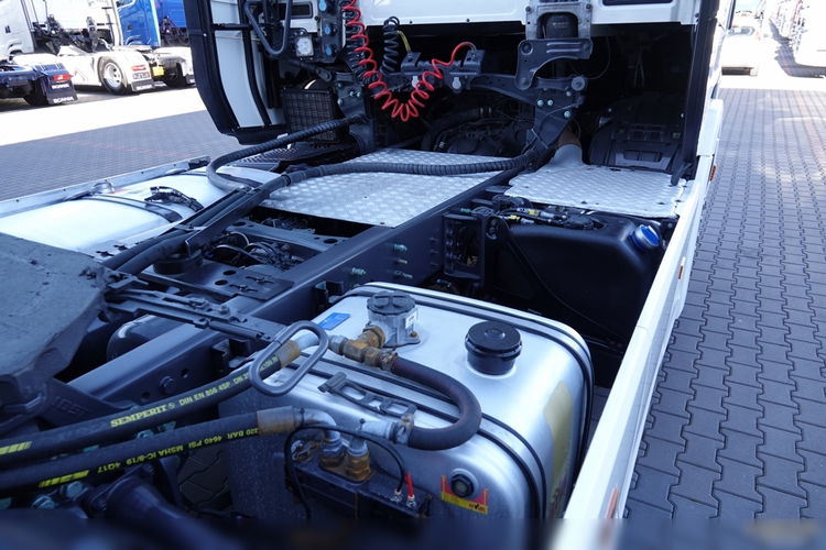 Scania S 450 / RETARDER / KLIMA POSTOJOWA / ALUFELGI / HYDRAULIKA / PO KONTRAKCIE SERWISOWYM  zdjęcie 15