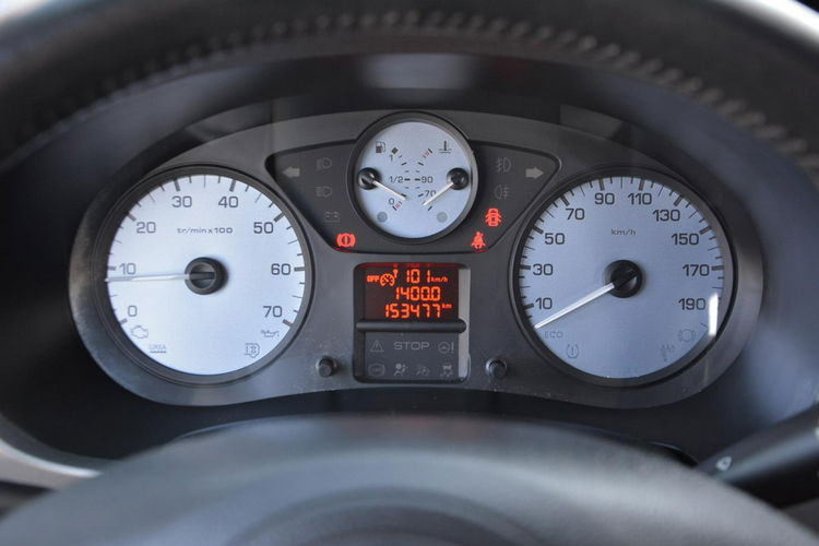 Citroen Berlingo 1.6HDI (120KM) Multispace Lift duża Navi Kamera Parktronic Hak aso zdjęcie 25