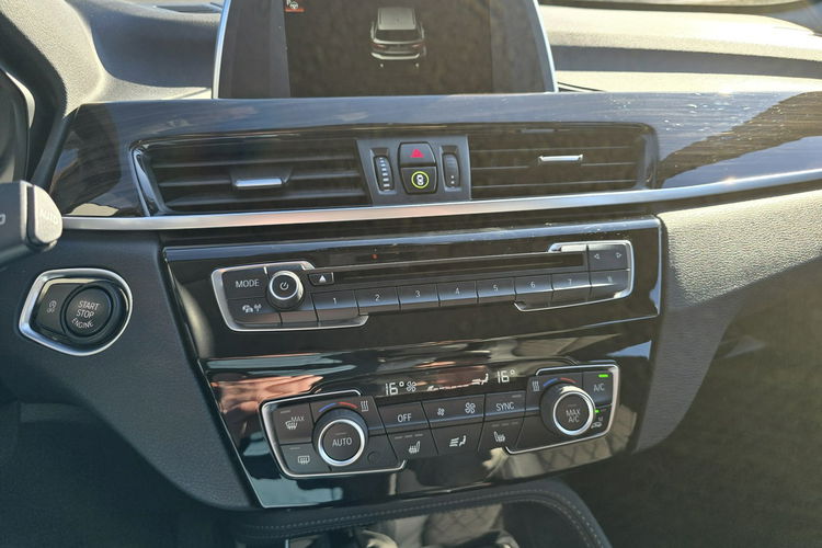 BMW X1 xDrive, automat, LED zdjęcie 14