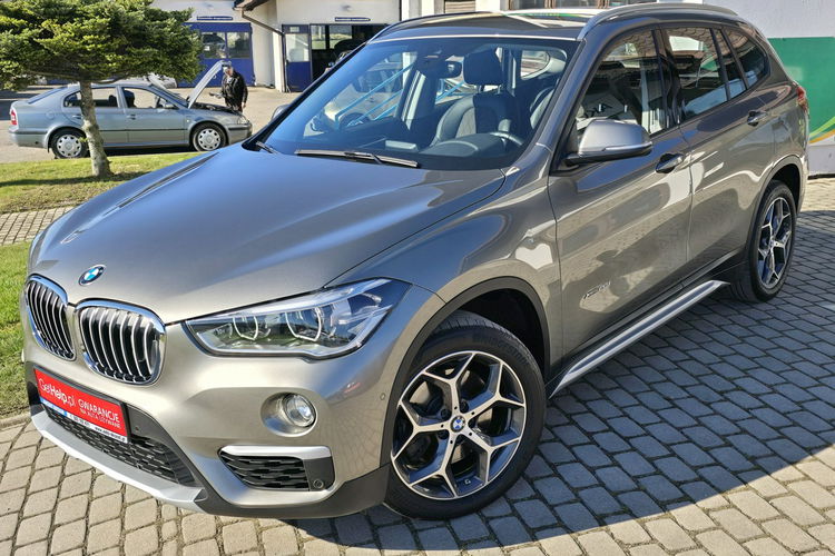 BMW X1 xDrive, automat, LED zdjęcie 3