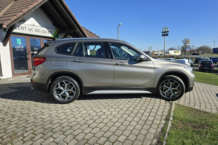 BMW X1 xDrive, automat, LED zdjęcie 8