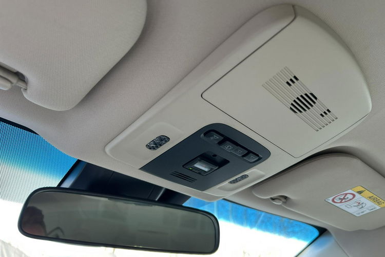 Toyota Camry 2.5 HSD 218KM COMFORT BUSINESS, salon Polska, gwarancja, FV23% zdjęcie 27