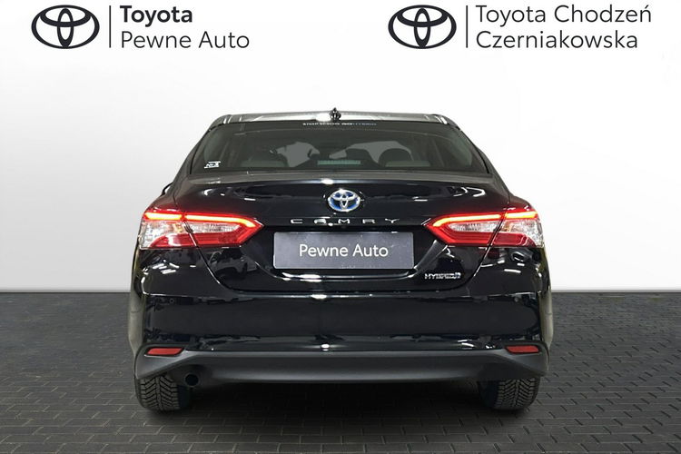 Toyota Camry 2.5 HSD 218KM COMFORT BUSINESS, salon Polska, gwarancja, FV23% zdjęcie 3