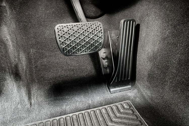 Mercedes C 220 2.2 170KM Automat Avantgarde Navi BXenon Pełna historia serwis NIEMIEC zdjęcie 14