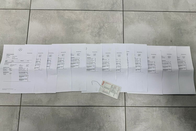 Mercedes C 220 2.2 170KM Automat Avantgarde Navi BXenon Pełna historia serwis NIEMIEC zdjęcie 30