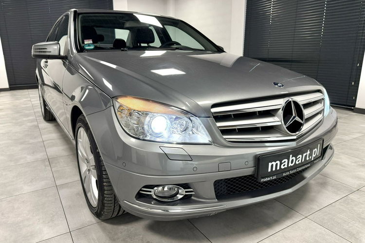 Mercedes C 220 2.2 170KM Automat Avantgarde Navi BXenon Pełna historia serwis NIEMIEC zdjęcie 6