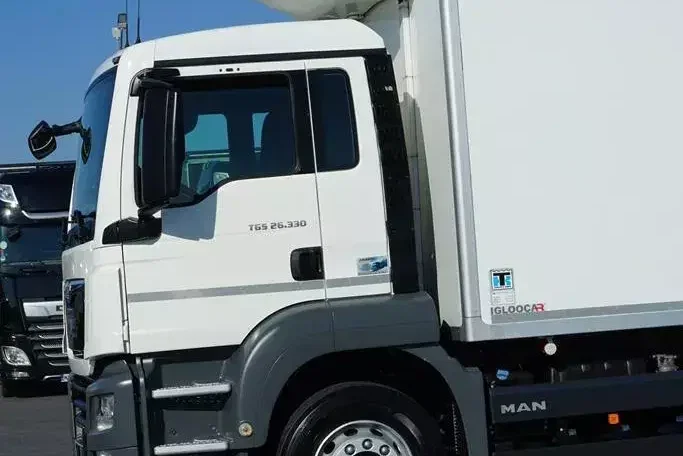 MAN TGS / 26.330 / E 6 / ACC / CHŁODNIA + WINDA / 20 PALET / ŁAD. 14 575 KG zdjęcie 30