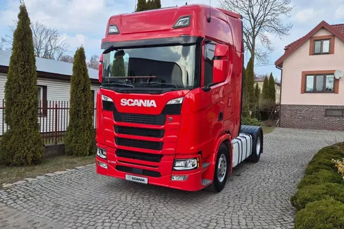 Scania S450