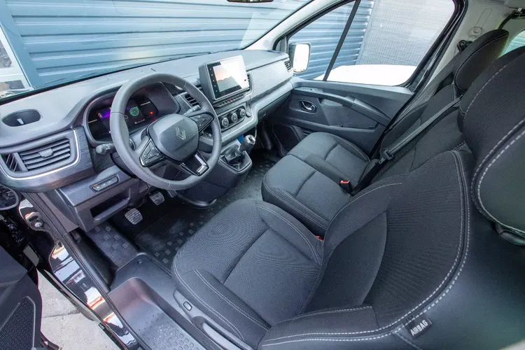 Renault trafic zdjęcie 23
