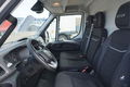 samochód dostawczy Iveco zdjęcie 9