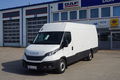 samochód dostawczy Iveco zdjęcie 1