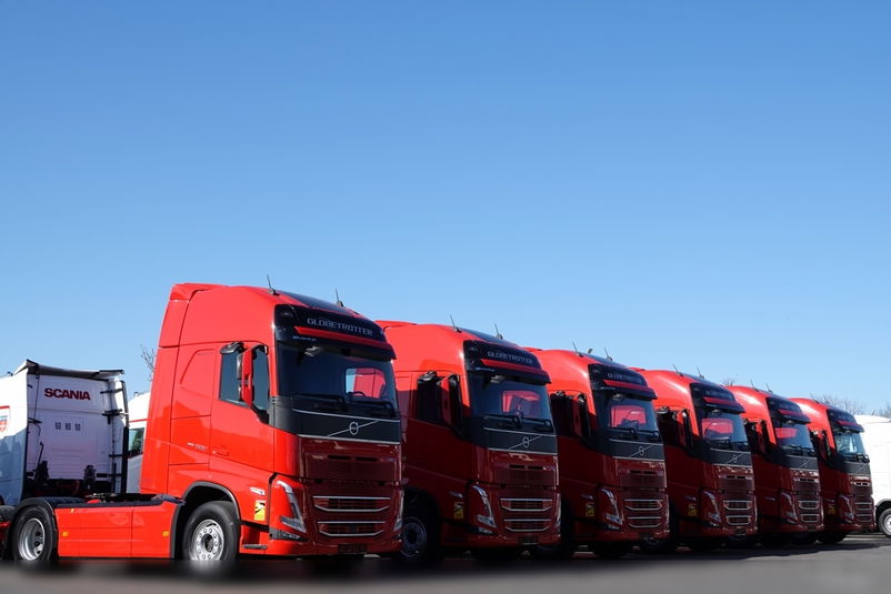 ciągnik siodłowy Volvo zdjęcie 1