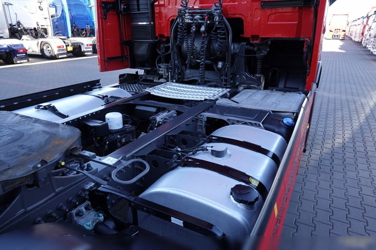 Volvo FH 500 / I-SAVE / XXL / KLIMA POSTOJOWA / NOWY MODEL / OPONY 100 % / PO ZŁOTYM KONTRAKCIE SERWISOWYM zdjęcie 23