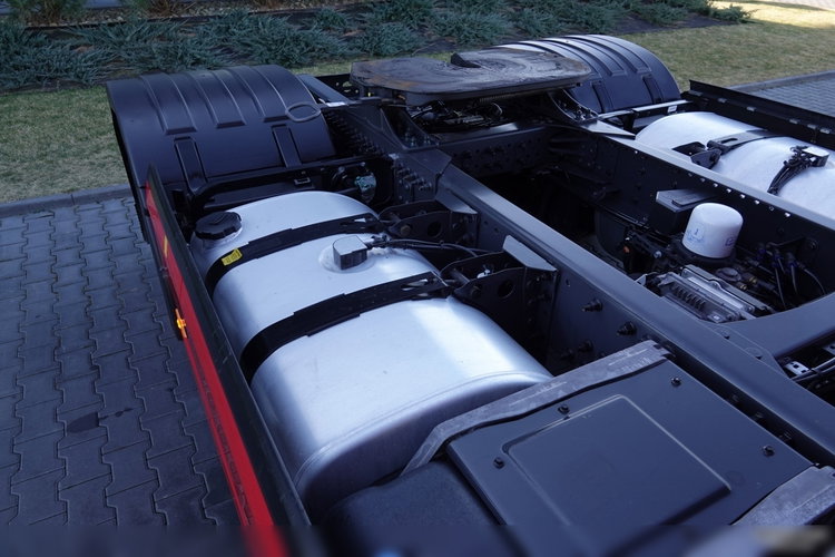 Volvo FH 500 / I-SAVE / XXL / KLIMA POSTOJOWA / NOWY MODEL / OPONY 100 % / PO ZŁOTYM KONTRAKCIE SERWISOWYM zdjęcie 24