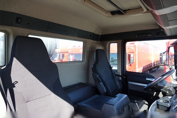 MAN TGS 32.420 / 8X4 / BETONOMIESZARKA 9 M3 / 2020 ROK / 56 TYŚ. KM ! zdjęcie 41