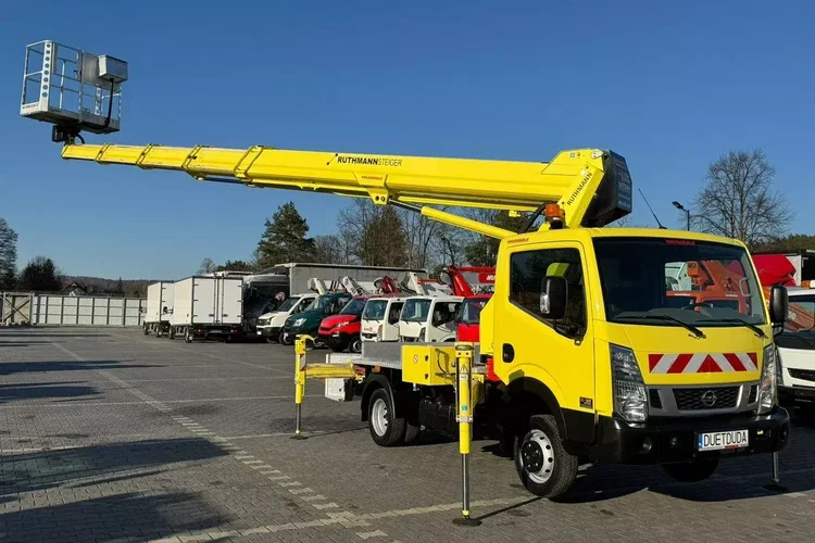 Nissan Cabstar zdjęcie 2