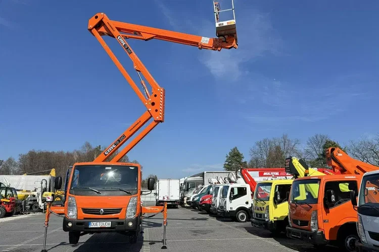 Renault Maxity zdjęcie 3