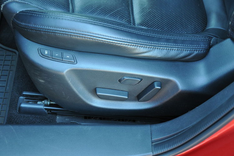 Mazda 6 2.0B 165KM SalonPL Kamera Bose El.Fotele Nawigacja Hak Serwis zdjęcie 11