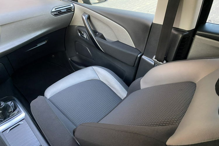 Citroen C4 Picasso +Asystent martwego pola+Keyless-go+LEDY+NAVI+Park Assist zdjęcie 24