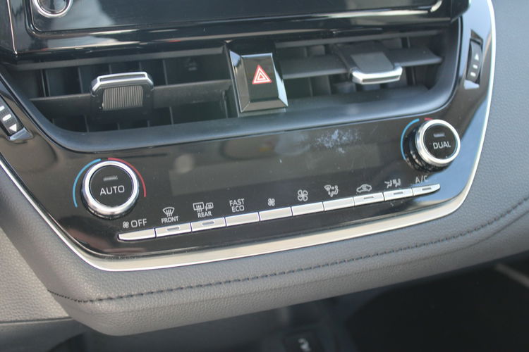 Toyota Corolla Comfort Kamera F-VAT SalonPL Gwarancja zdjęcie 21