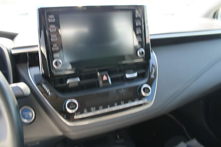 Toyota Corolla Comfort Kamera F-VAT SalonPL Gwarancja zdjęcie 22