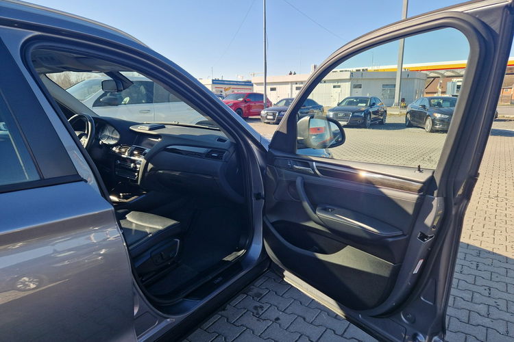 BMW X3 Panorama Ele.Klapa Podgrz.Fotele x4 Skóra PamięćFoteli Stan Wzorowy zdjęcie 36