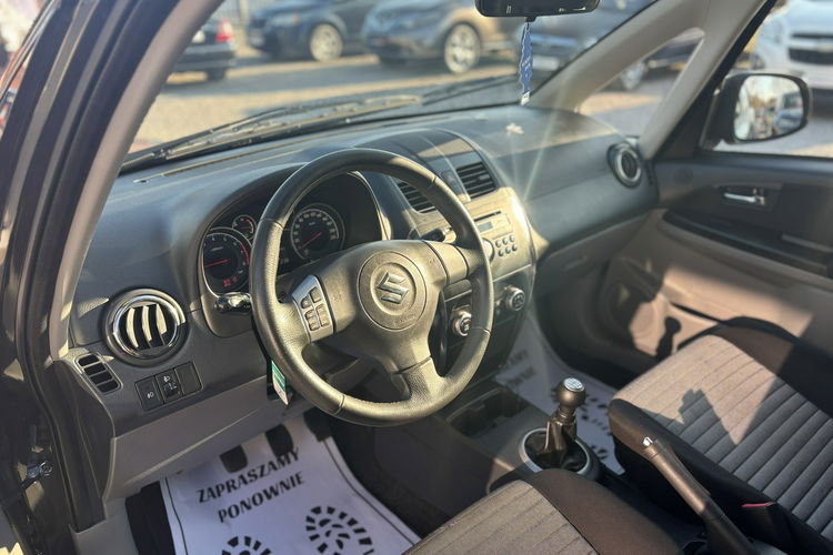 Suzuki SX4 4X4, Szwajcaria, Gwarancja, Klima zdjęcie 11