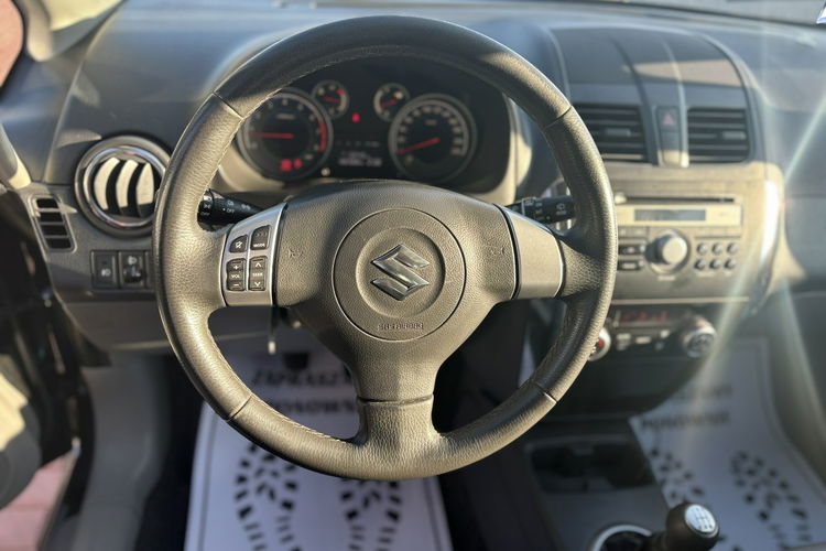 Suzuki SX4 4X4, Szwajcaria, Gwarancja, Klima zdjęcie 14
