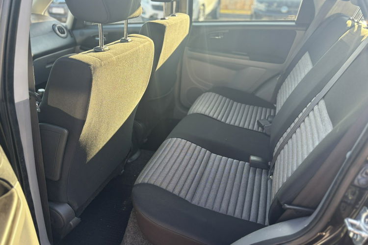 Suzuki SX4 4X4, Szwajcaria, Gwarancja, Klima zdjęcie 19