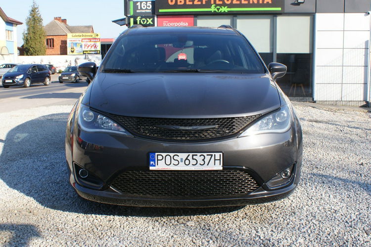 Chrysler Pacifica Limited 35th Anniversary Edition zdjęcie 8